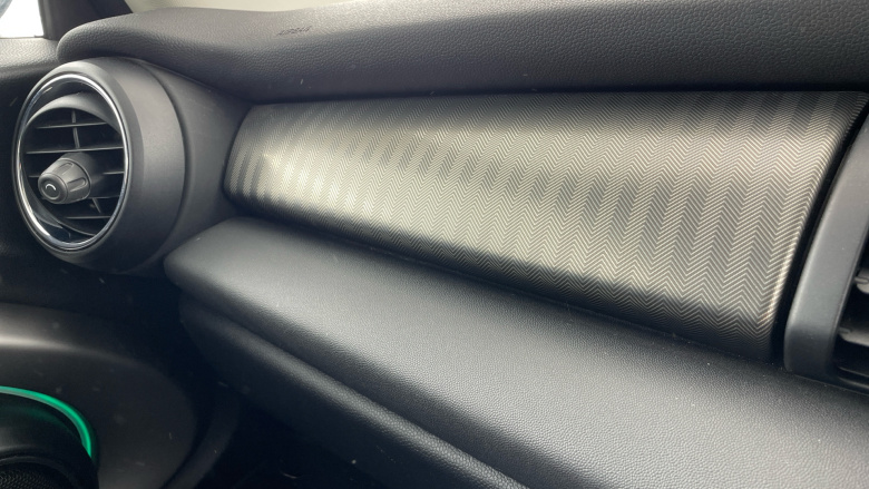 MINI Hatchback 1.5 Cooper Exclusive II 3dr [Comfort Pack] Petrol Hatchback